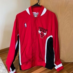 Mitchell and Ness Chicago Bulls Warm up Jacket, Size Large, Brand new with tags